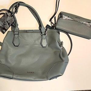 NINE WEST TOTE